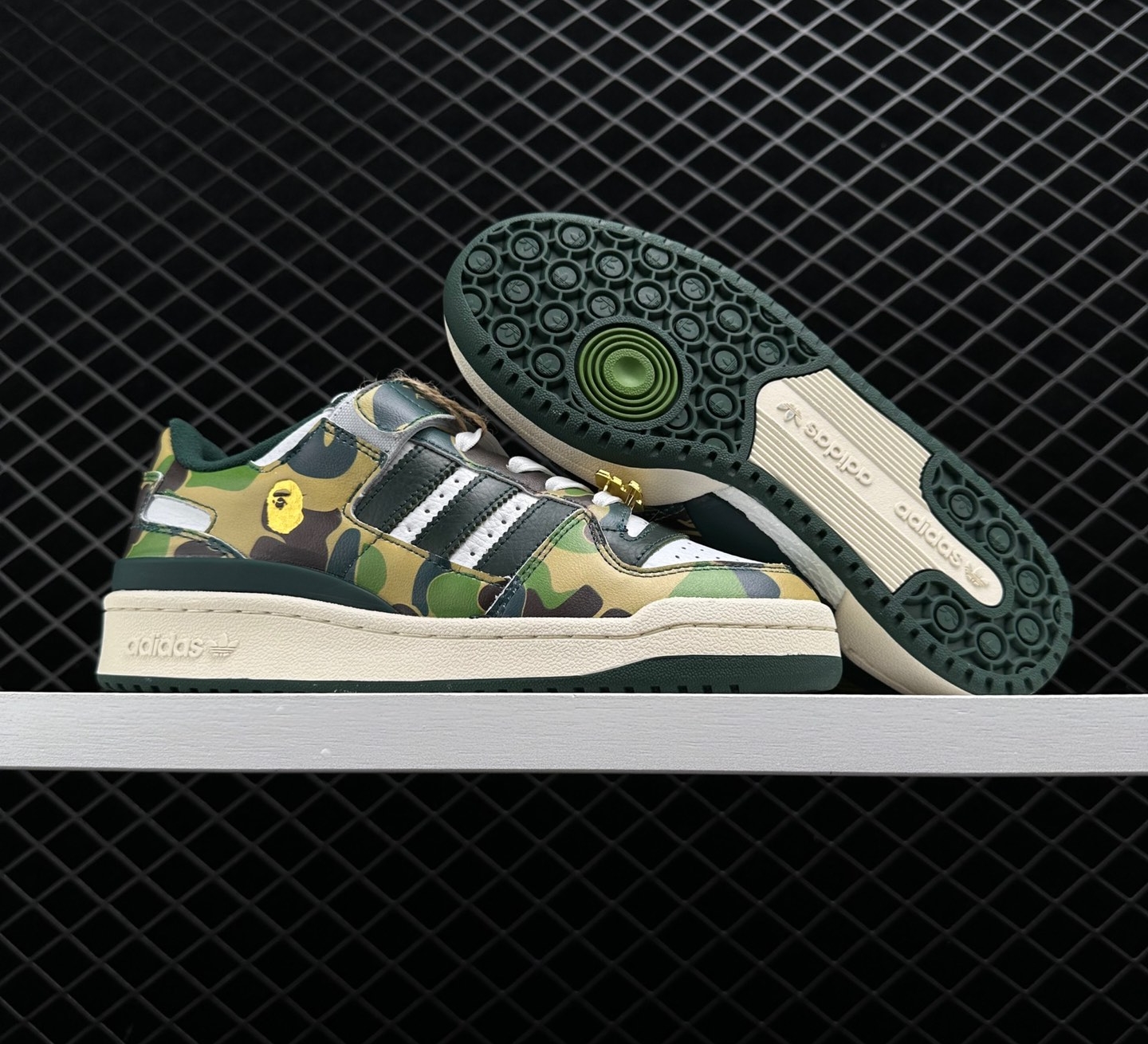 Adidas Forum Low 84 x BAPE '30th Anniversary - Green Camo' | Limited Edition Sneakers Adidas Forum Low 84 x BAPE '30th Anniversary - Green Camo' | Limited Edition Sneakers