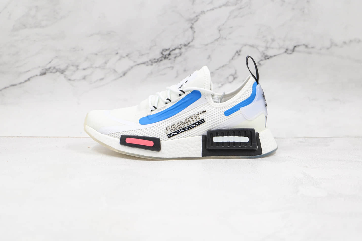Adidas NMD_R1 Spectoo 'Cloud White' FZ3209 - Stylish and Sleek Urban Sneakers