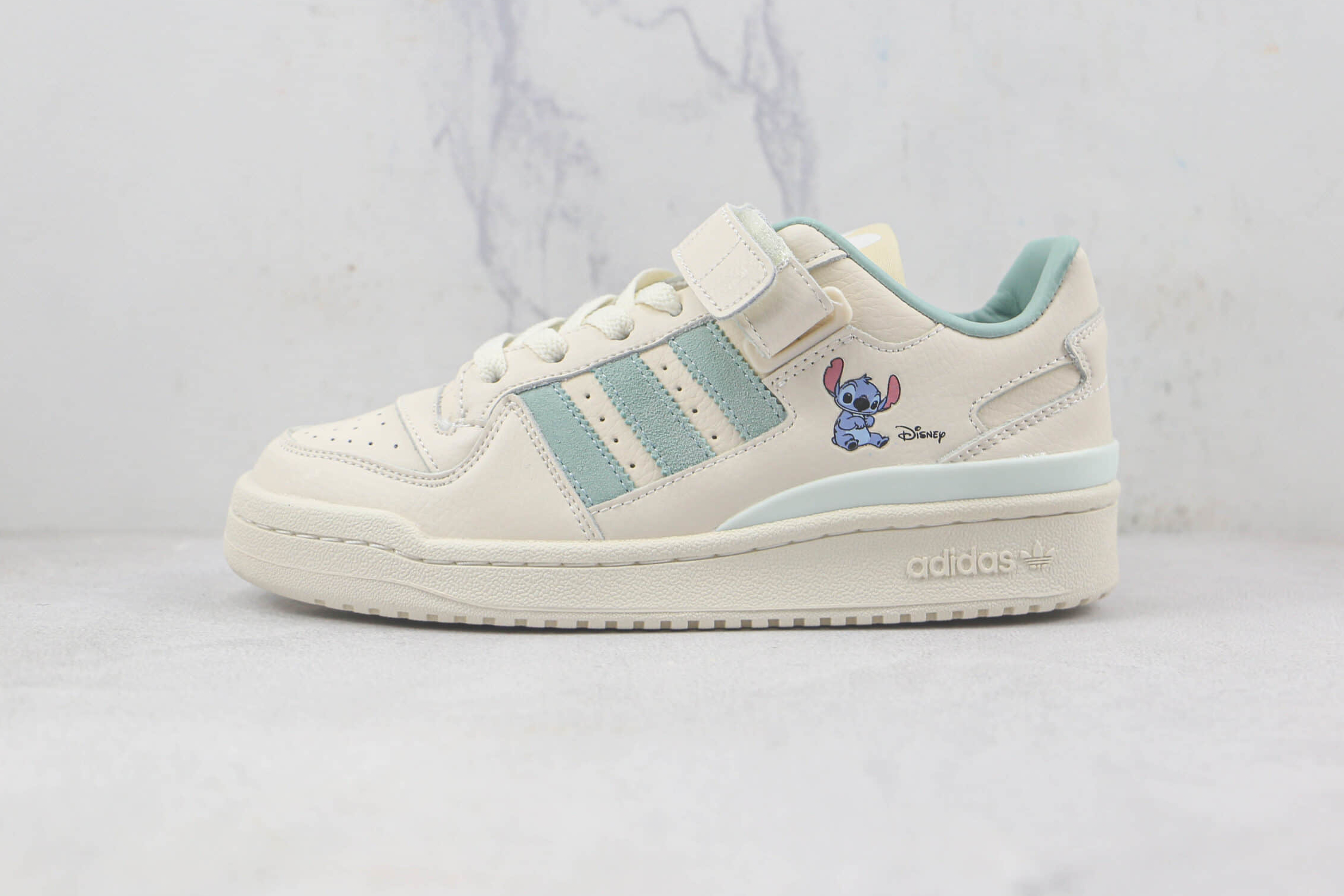 Disney x Adidas Originals Forum Low HQ6374 - Limited Edition Sneakers