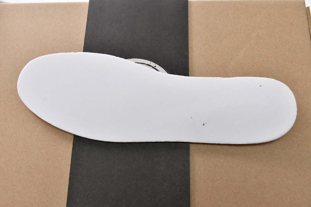 Adidas Superfly x Forum Low 'Adilicious City Series' - Limited Edition Sneakers Adidas Superfly x Forum Low 'Adilicious City Series' - Limited Edition Sneakers