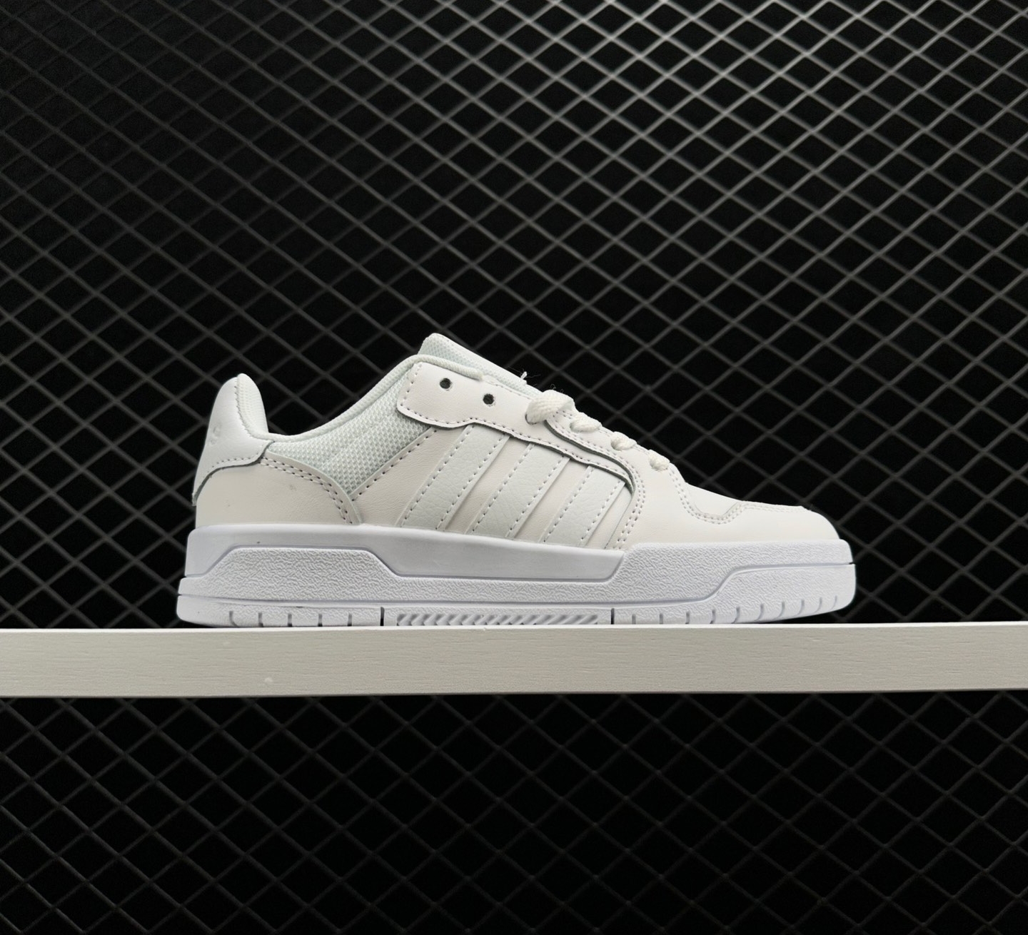 Adidas Neo Entrap White – Classic Style and Effortless Elegance