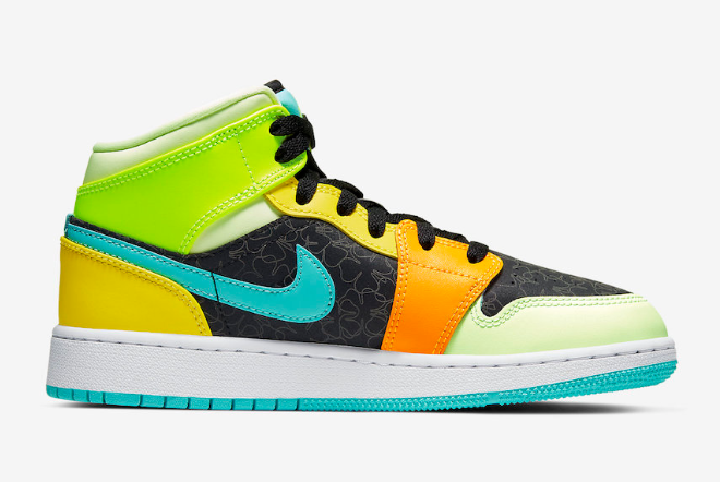 Air Jordan 1 Mid SE Black/Auhora Green BQ6931-037 - Stylish and Iconic Sneakers Air Jordan 1 Mid SE Black/Auhora Green BQ6931-037 - Stylish and Iconic Sneakers