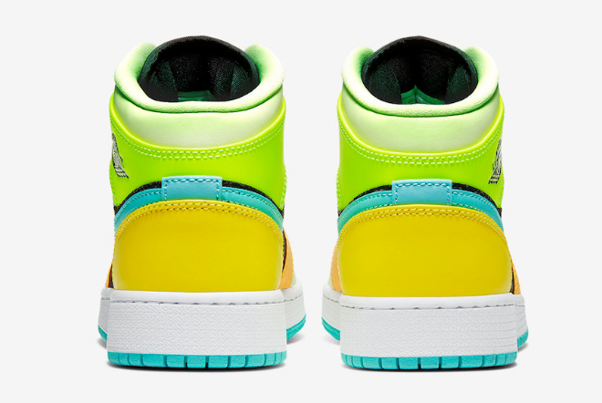 Air Jordan 1 Mid SE Black/Auhora Green BQ6931-037 - Stylish and Iconic Sneakers Air Jordan 1 Mid SE Black/Auhora Green BQ6931-037 - Stylish and Iconic Sneakers