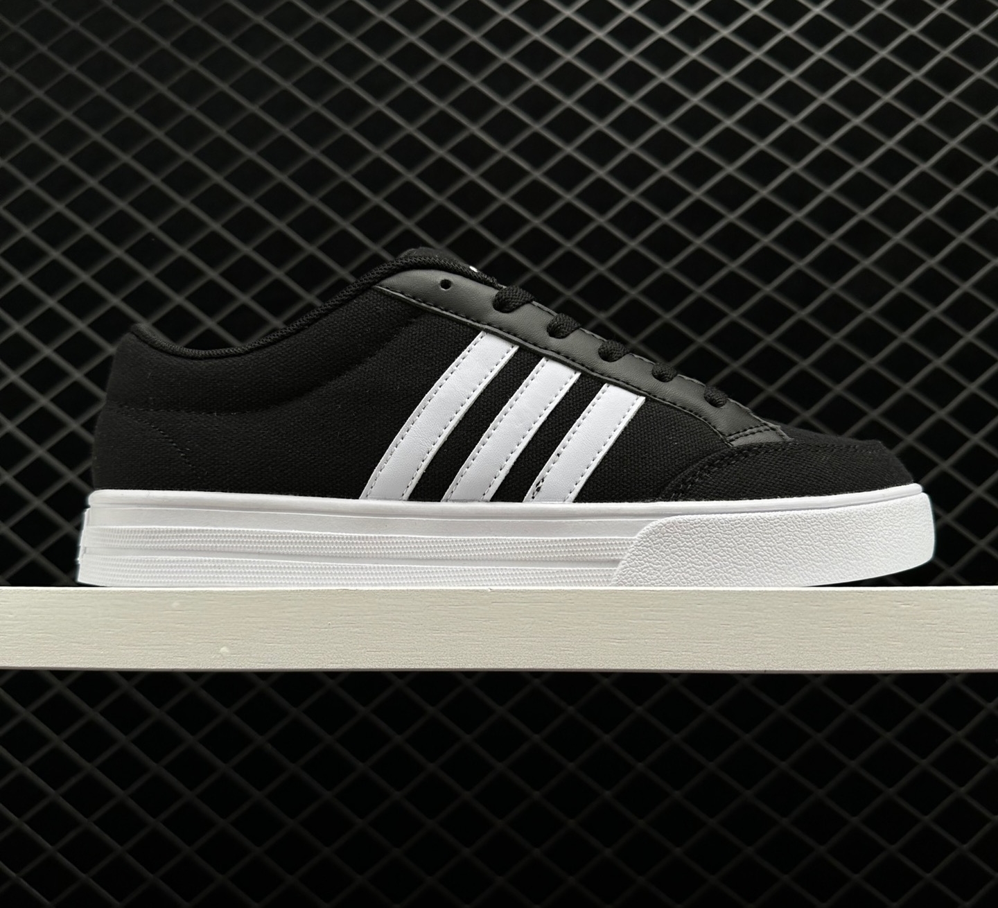 Adidas VS Set Black AW3890: Trendy Sneakers for Sporty Style
