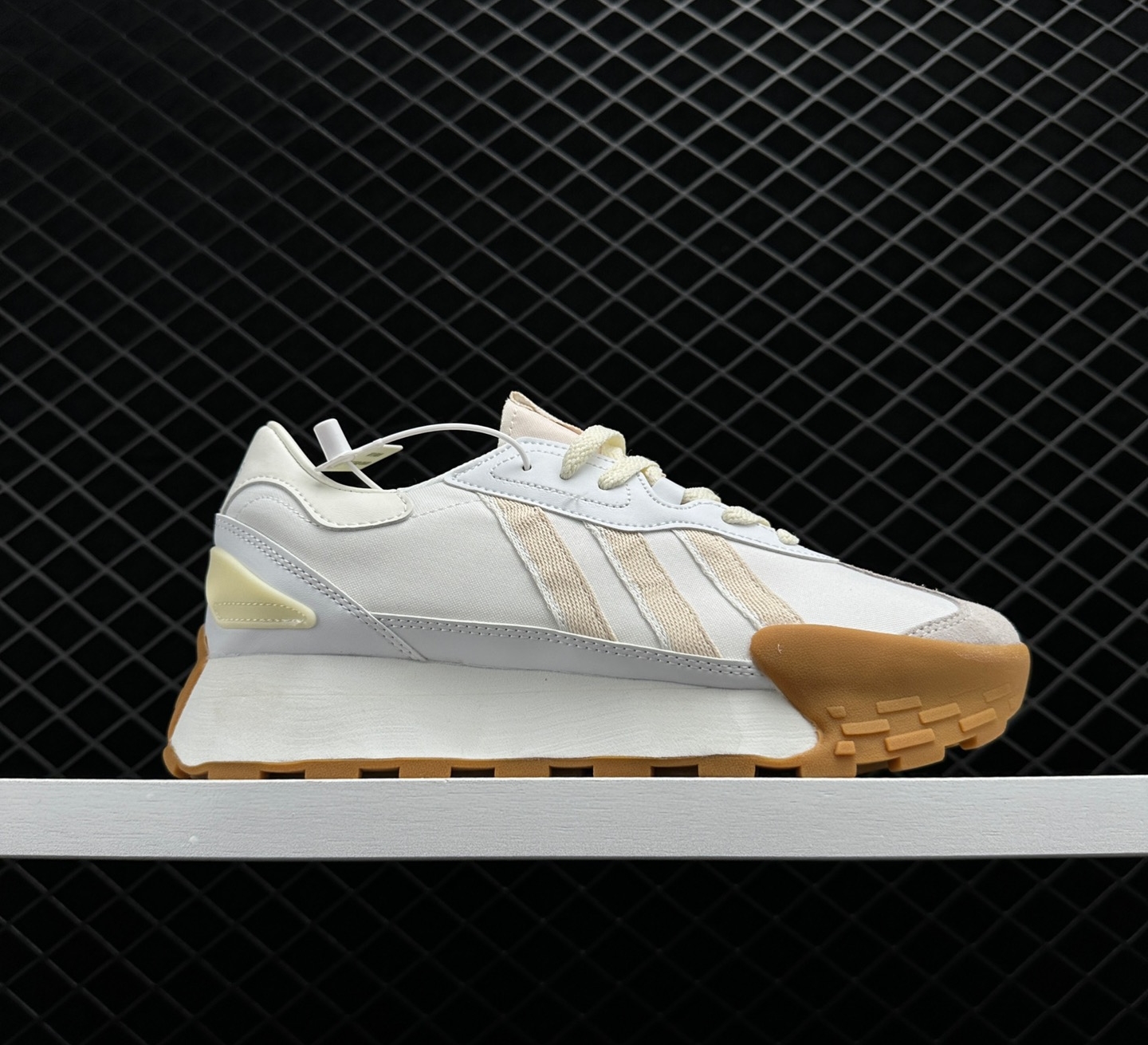 Adidas Futro Mixr 'White Gum' GY4734 - Trendy Sneaker for Men and Women