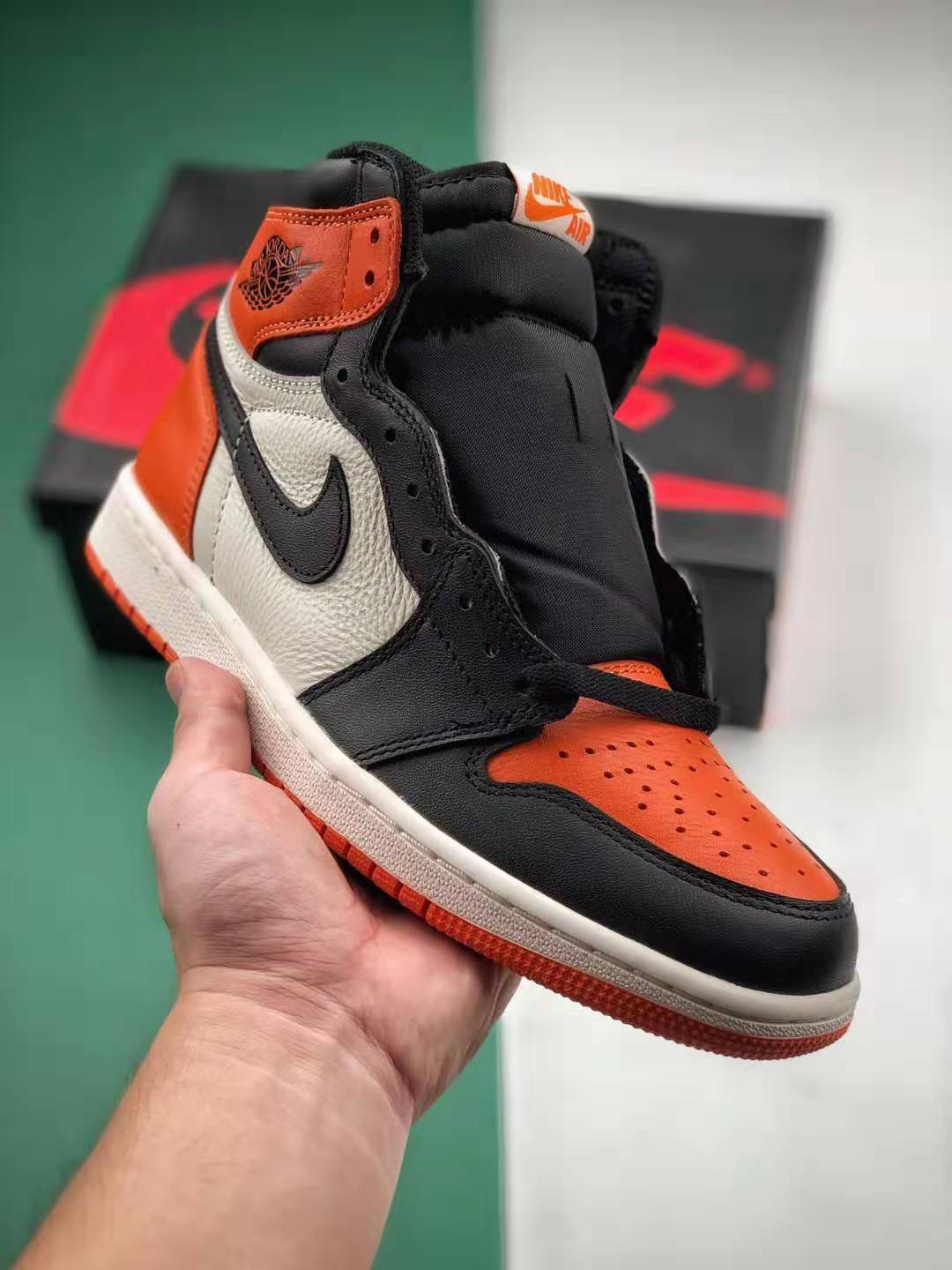 Air Jordan 1 Retro High OG 'Shattered Backboard' 555088-005
