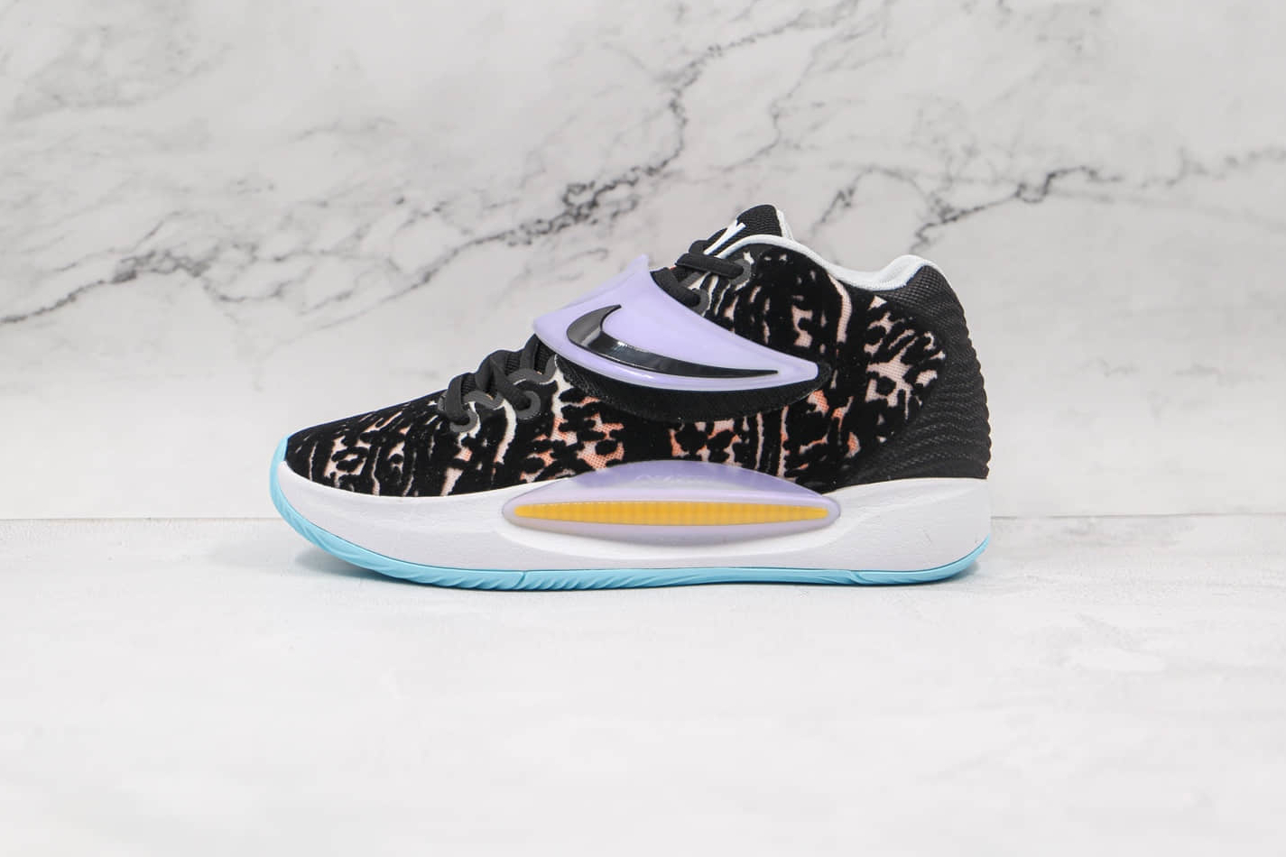 Nike KD 14 EP 'Essential' CZ0170-001 - Performance meets style with Nike's latest basketball shoe.