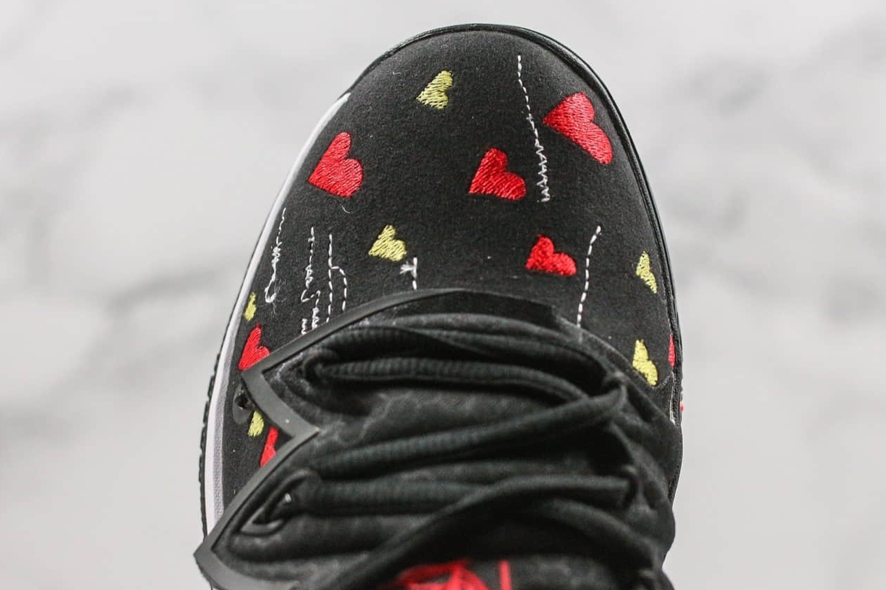 Nike Kyrie 5 EP Mother's Day Black AO2919-601 | Stylish Performance Nike Kyrie 5 EP Mother's Day Black AO2919-601 | Stylish Performance