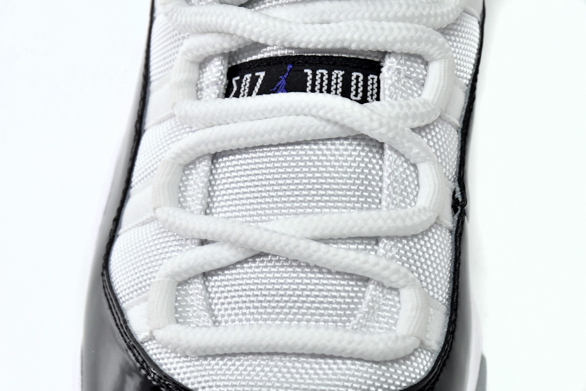 Air Jordan 11 Retro Low 'Concord' 528895-153 - Iconic Sneaker with Timeless Style