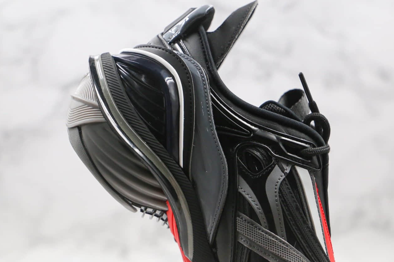 Balenciaga Tyrex Low 'Black Red' 617535 W2CB1 1060 - Sleek and Stylish Men's Sneakers