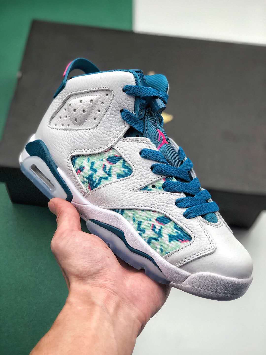 Air Jordan 6 Retro 'Green Abyss' 543390-153 - Unveiling the Iconic Design